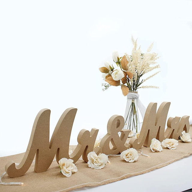 JOYLEX Wood Color Wood Sign Vintage Style Mr and Mrs Sign Mr & Mrs Wooden Letters,Mr and Mrs Decorative Letters for Wedding Photo Props Party Decoration,Wedding Shower Gift,Wood Color
