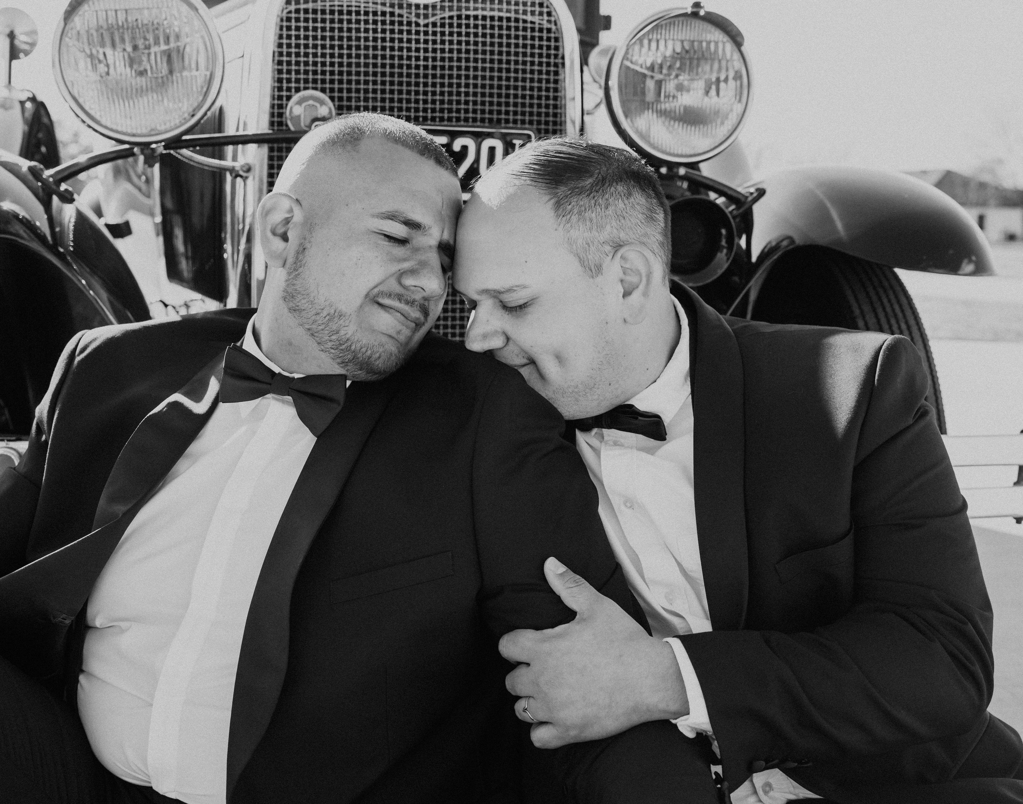 The Wedding Website of Robert Larios and Josue Perez