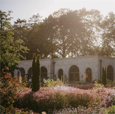 The Wedding Website of Bobbi Christie and Nick Harrold