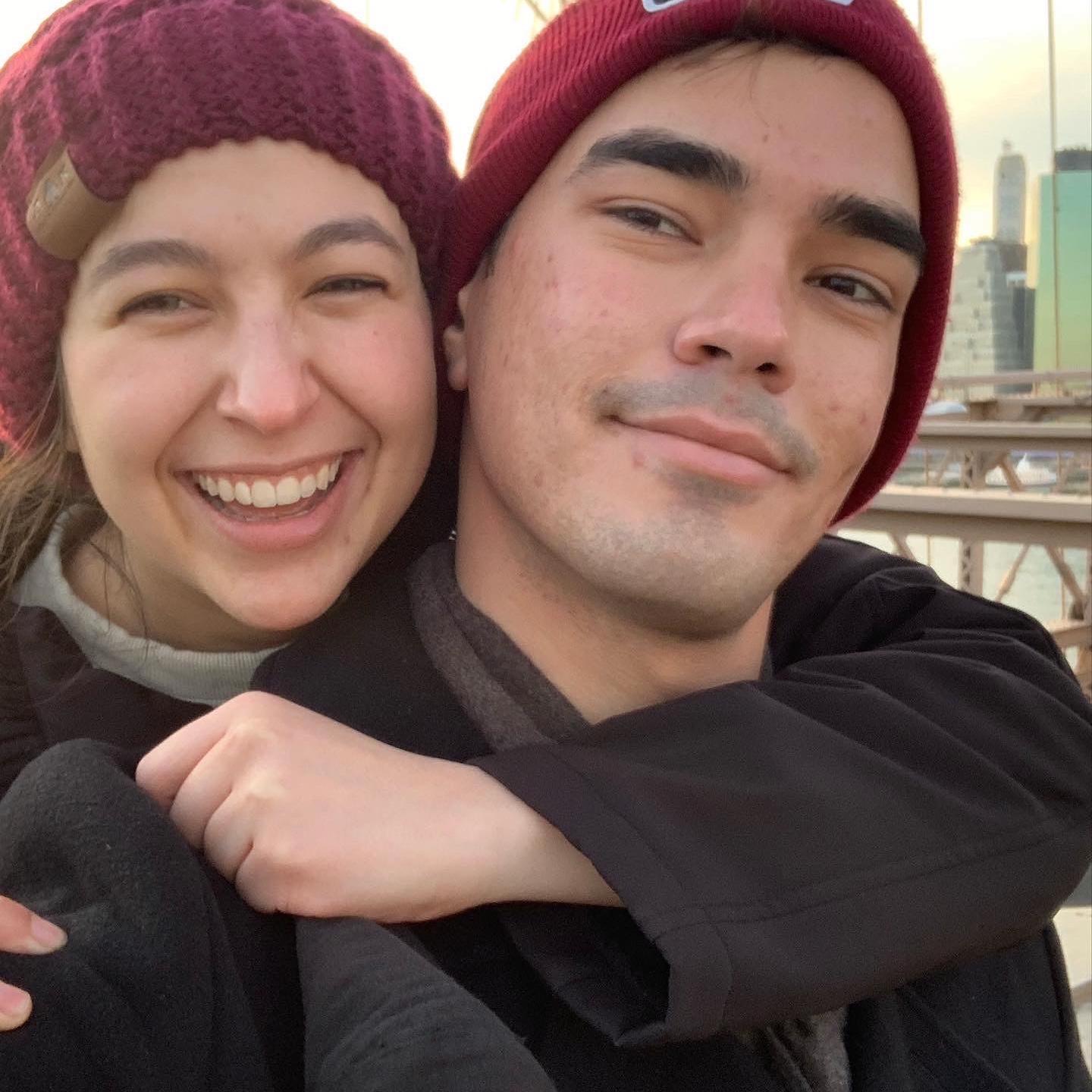 We spent our first Christmas in NYC 🍎