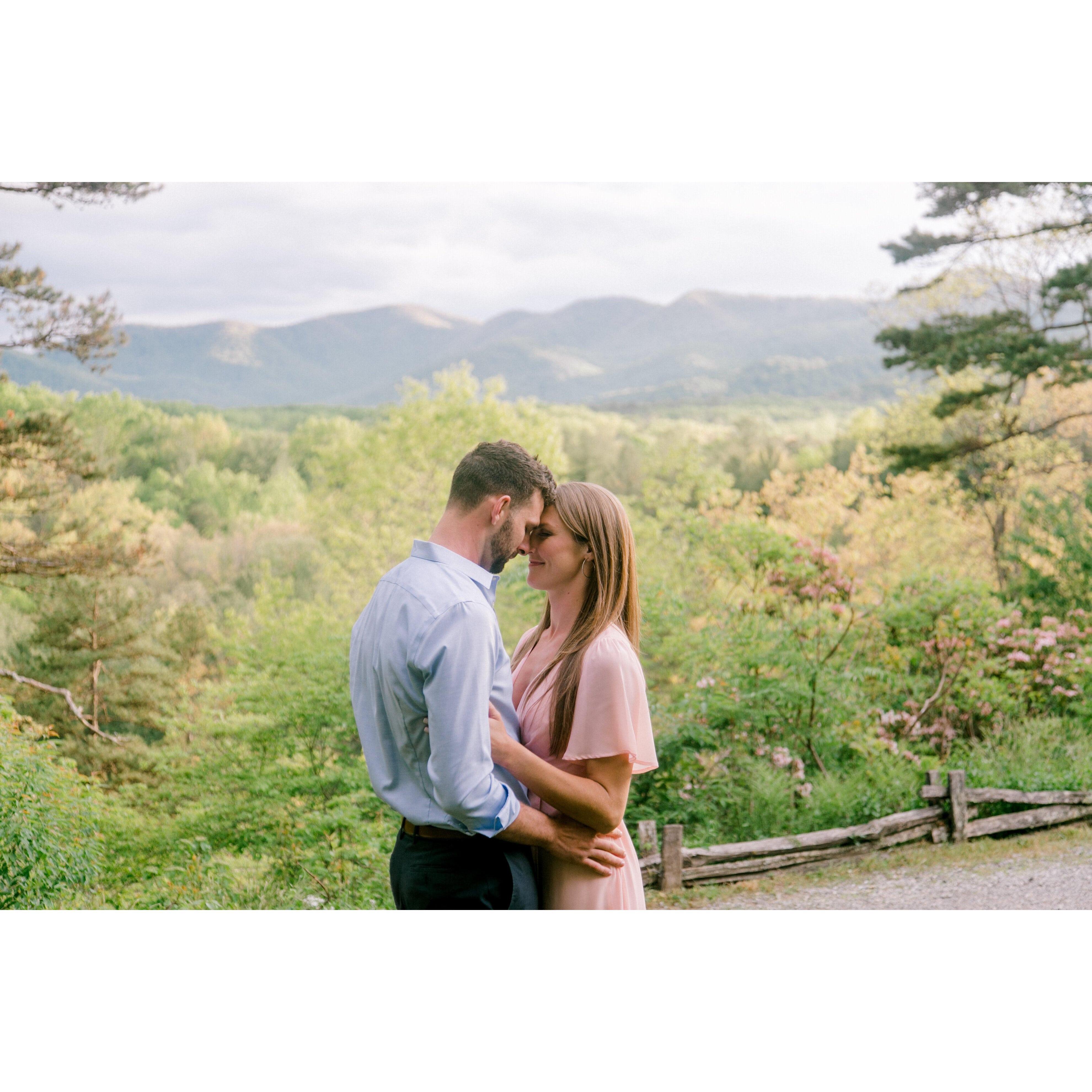 Engagement pictures in Asheville, NC