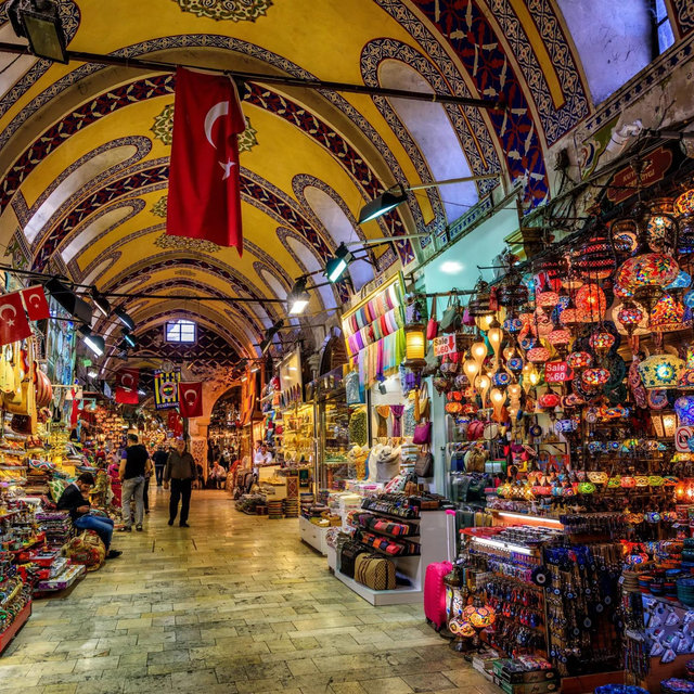 Souvenir Shopping in the Grand Bazaar
