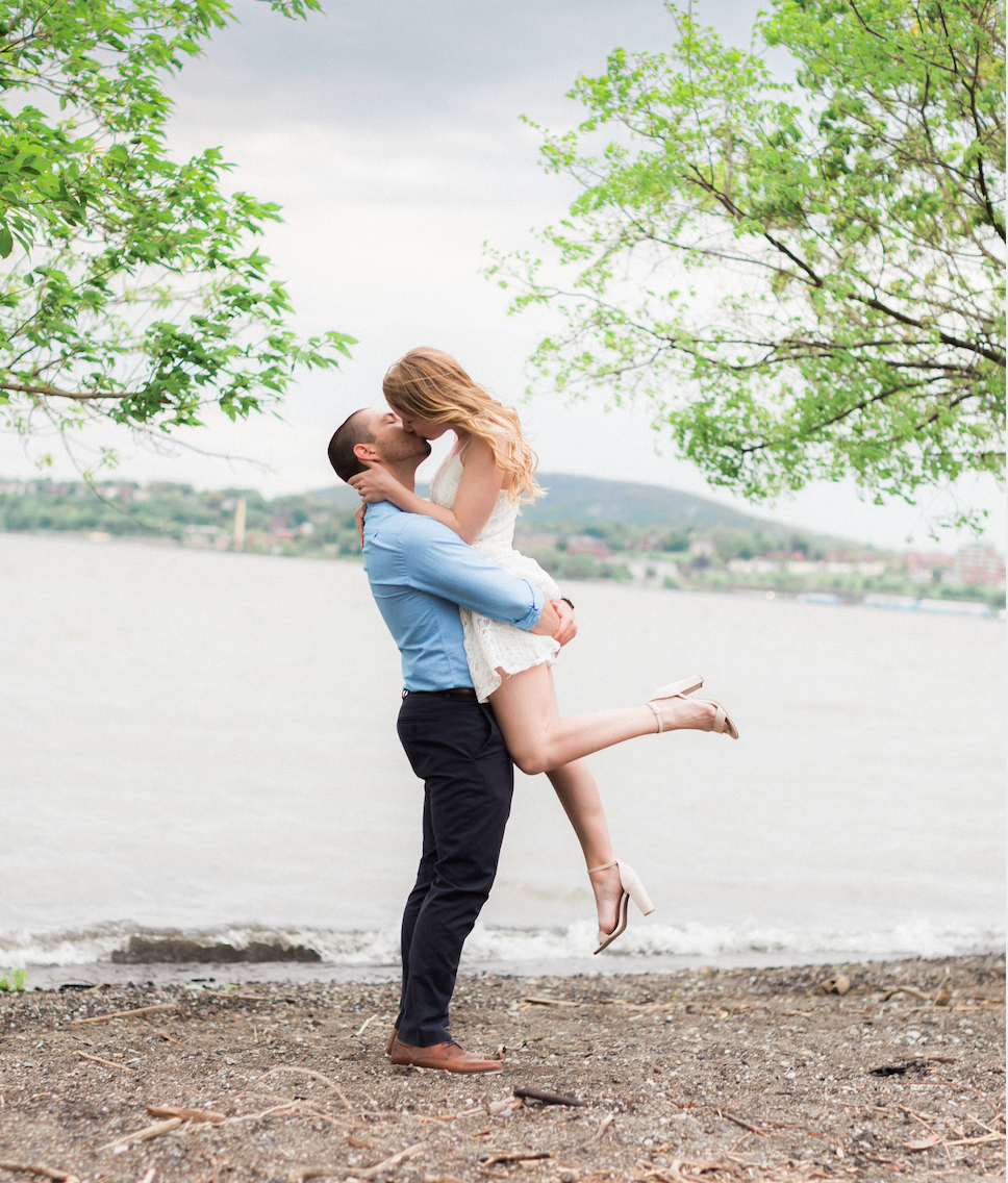 The Wedding Website of Kathryn Bender and Frank Umbrino