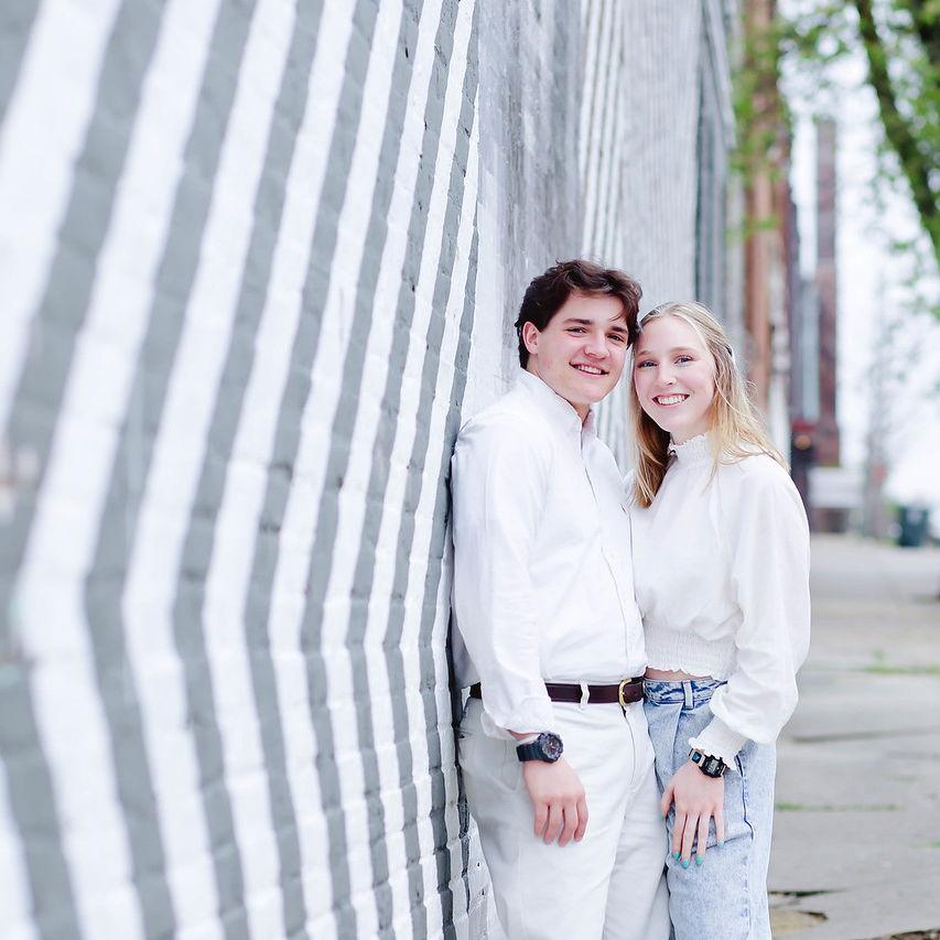 High school senior pictures in an empty downtown Memphis