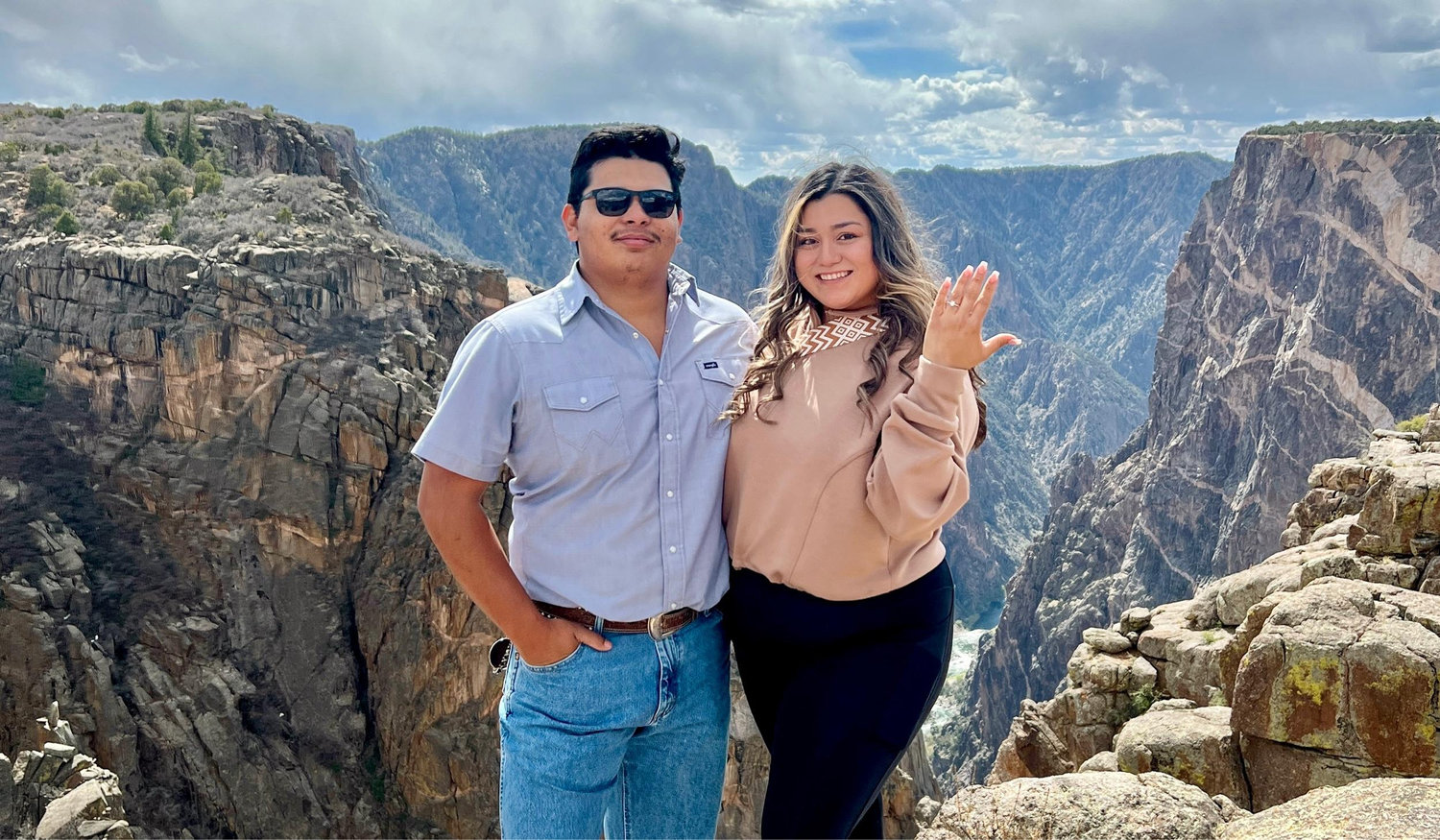 The Wedding Website of Adriana Flores and Efrain Rodriguez