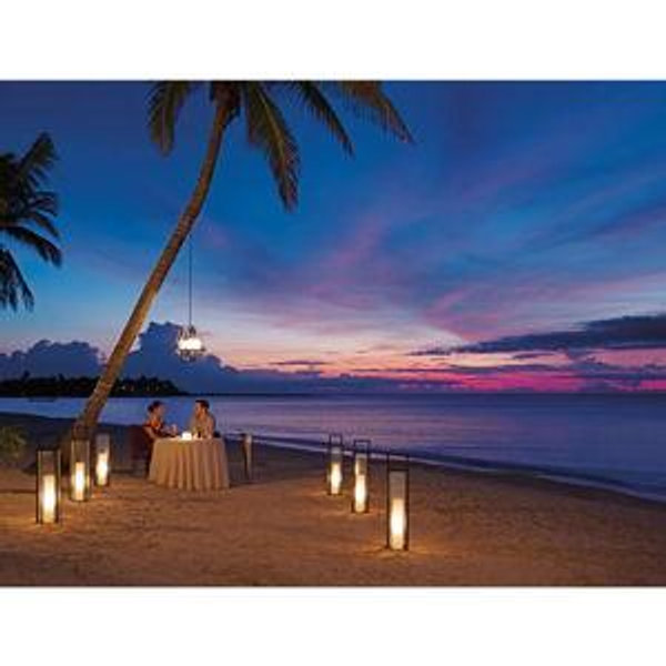 Honeymoon Beachfront Private Dinner