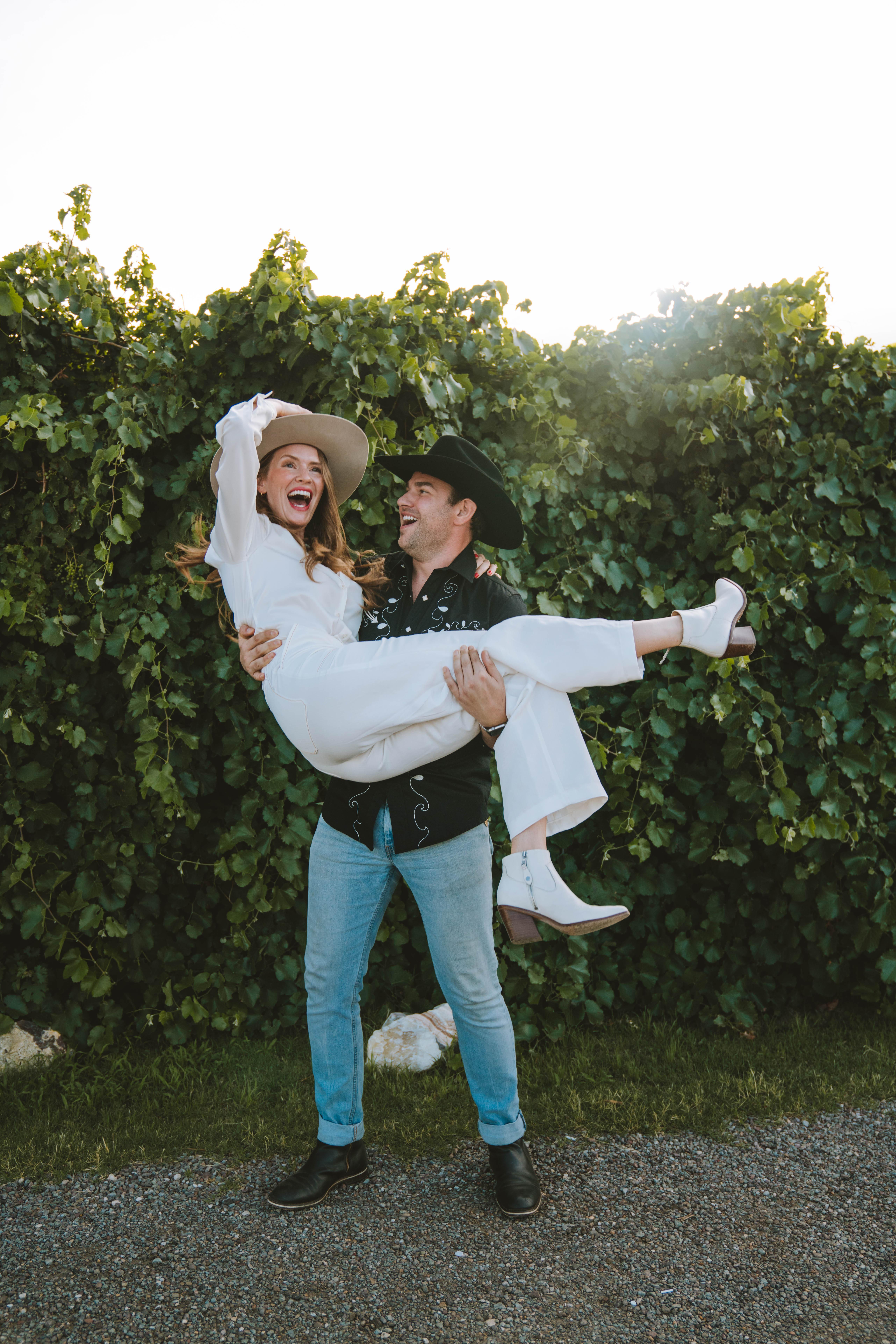 The Wedding Website of Taylor Alliso and Trey Allison