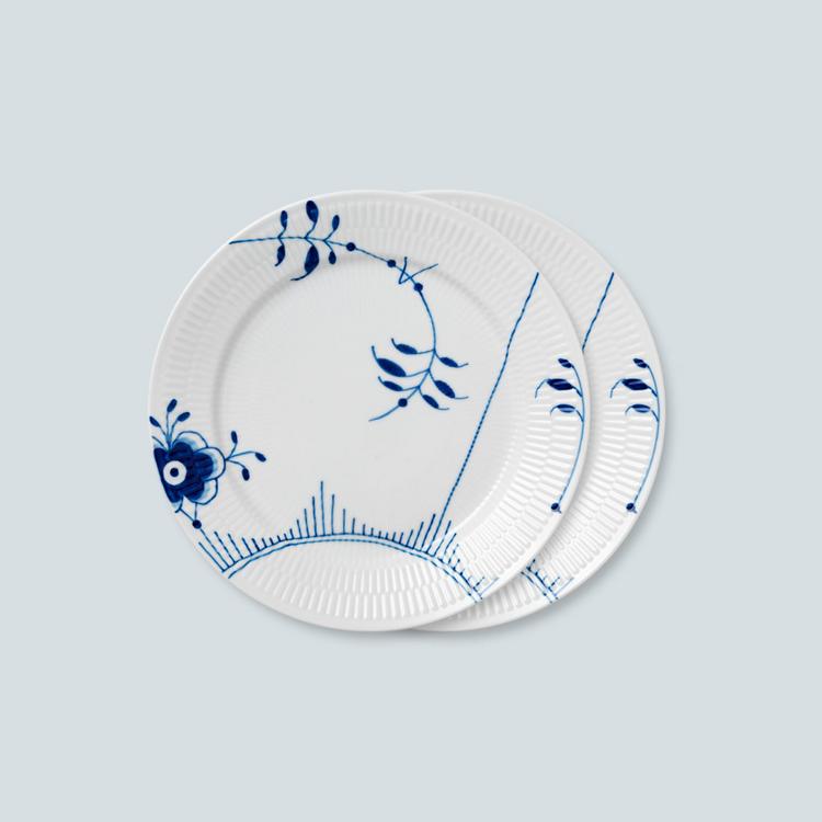   Blue Fluted Mega 皿 21cm Royal Copenhagen, Blue Fluted Mega Dinner Plate | Zola