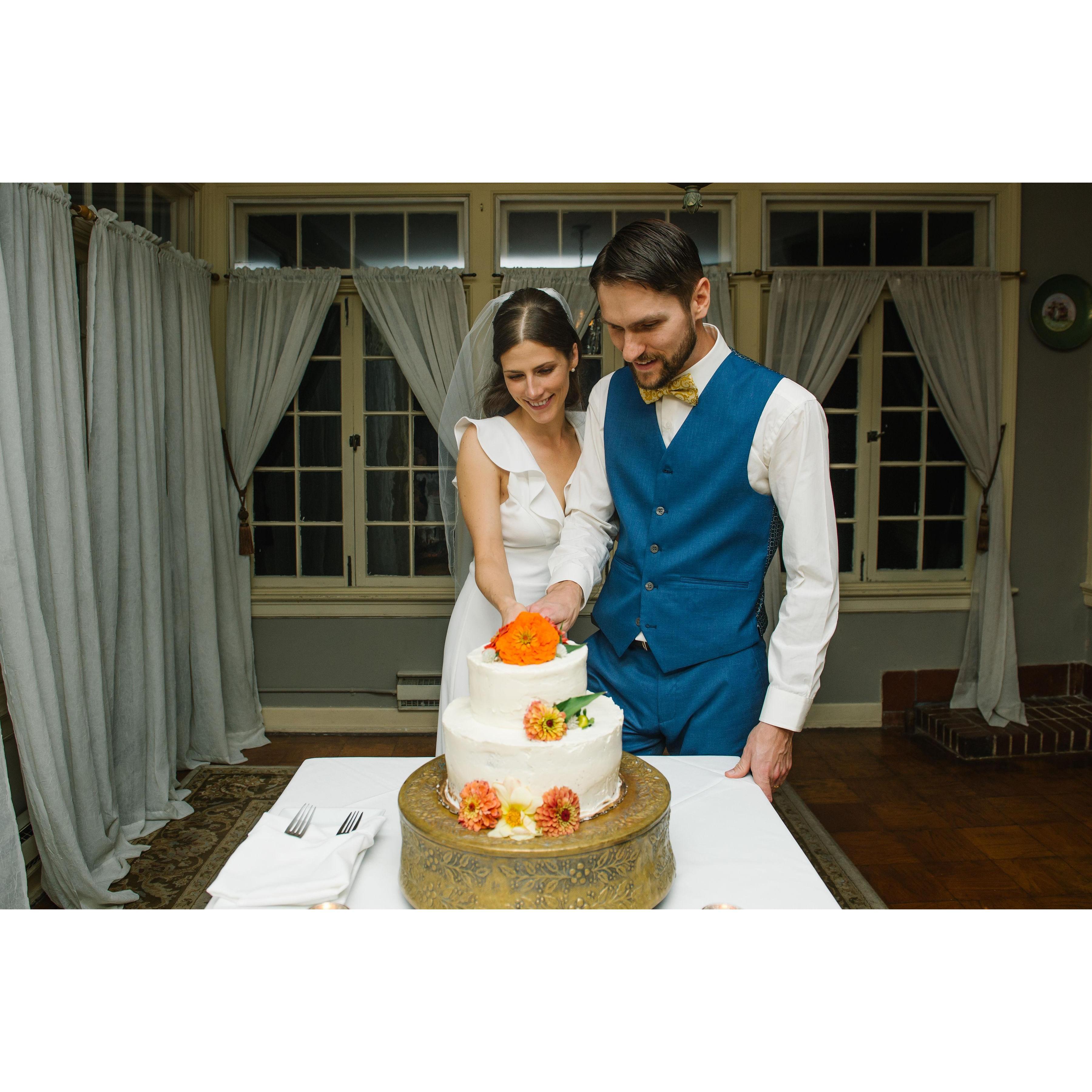 We cut the cake!
