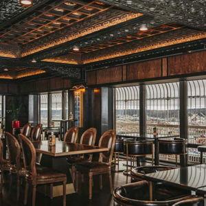 Dinner at the Observatory Bar in Smith Tower - Seattle