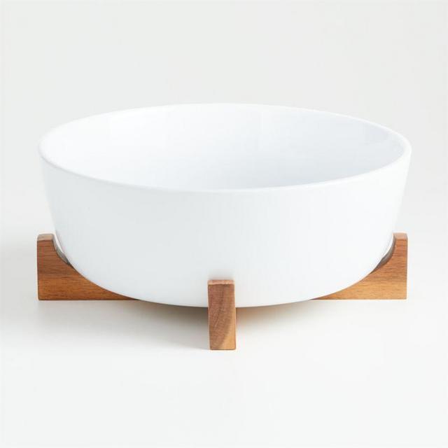 Oven to Table Serving Bowl with Trivet