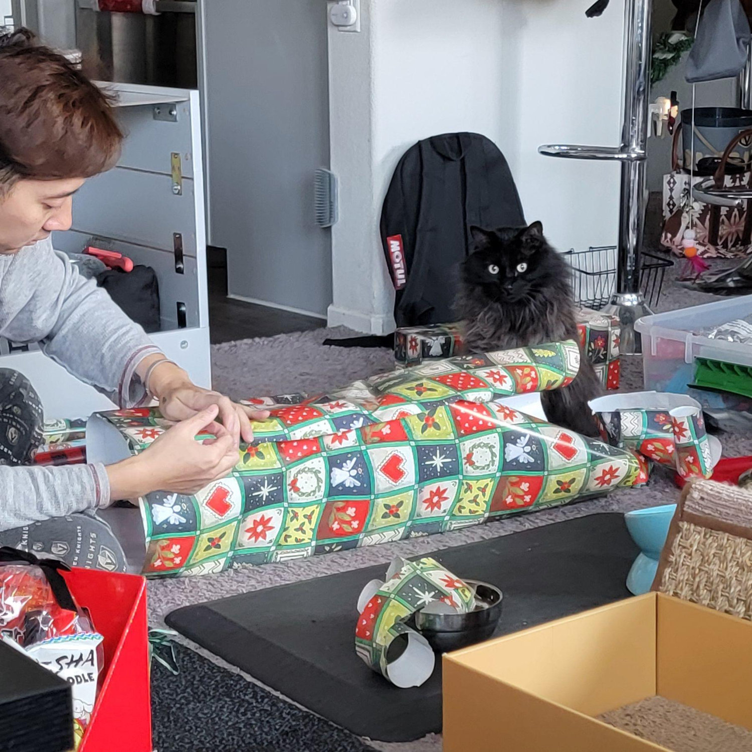 Wrapping gifts with a supervisor