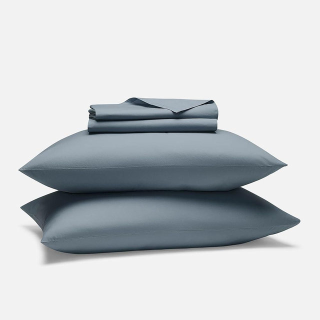 Brooklinen Luxury Percale Sheet Set - 4 Piece 100% Cotton Bed Sheets - 1 Fitted & 1 Flat Sheet, 2 Pillowcases - Cotton Percale Sheets for Hot Sleepers (King Size, Storm Blue)