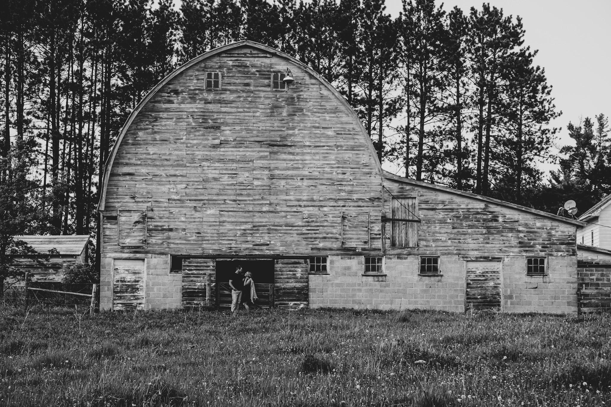 The Wedding Website of Emily Kessler and Tyler Peterson