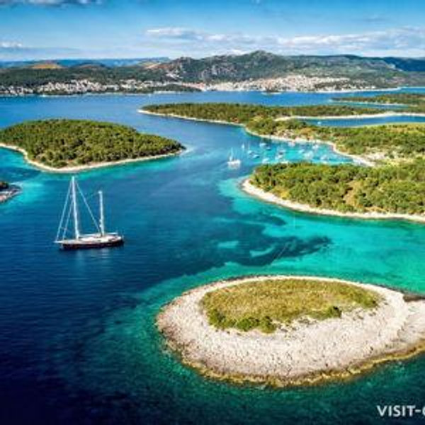 Boat tour of the Pakleni Islands