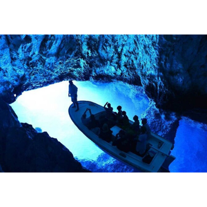 Boat Tour for 2 to Blue Cave & Lady of the Rocks & Submarine Base