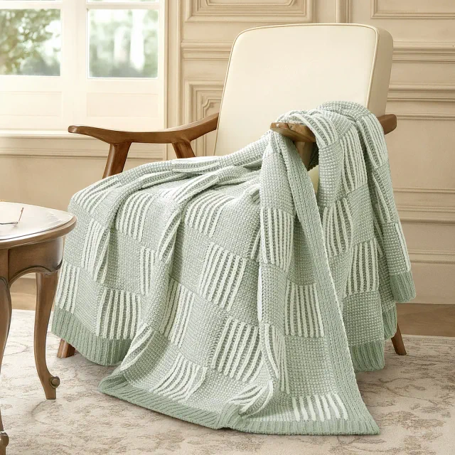 Amelie Home Chenille Throw Blanket, Checkered Knit Decorative Sofa & Bed Blanket, Soft Cozy Style
