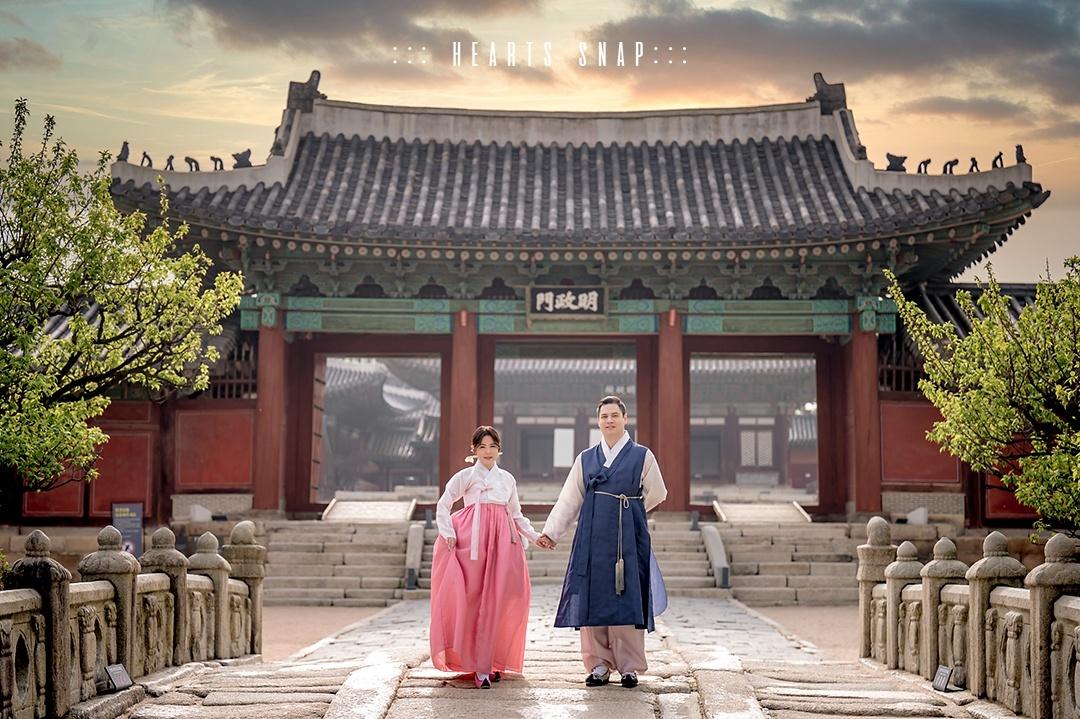 The Wedding Website of Christopher Zsofcsin and Lily Chae