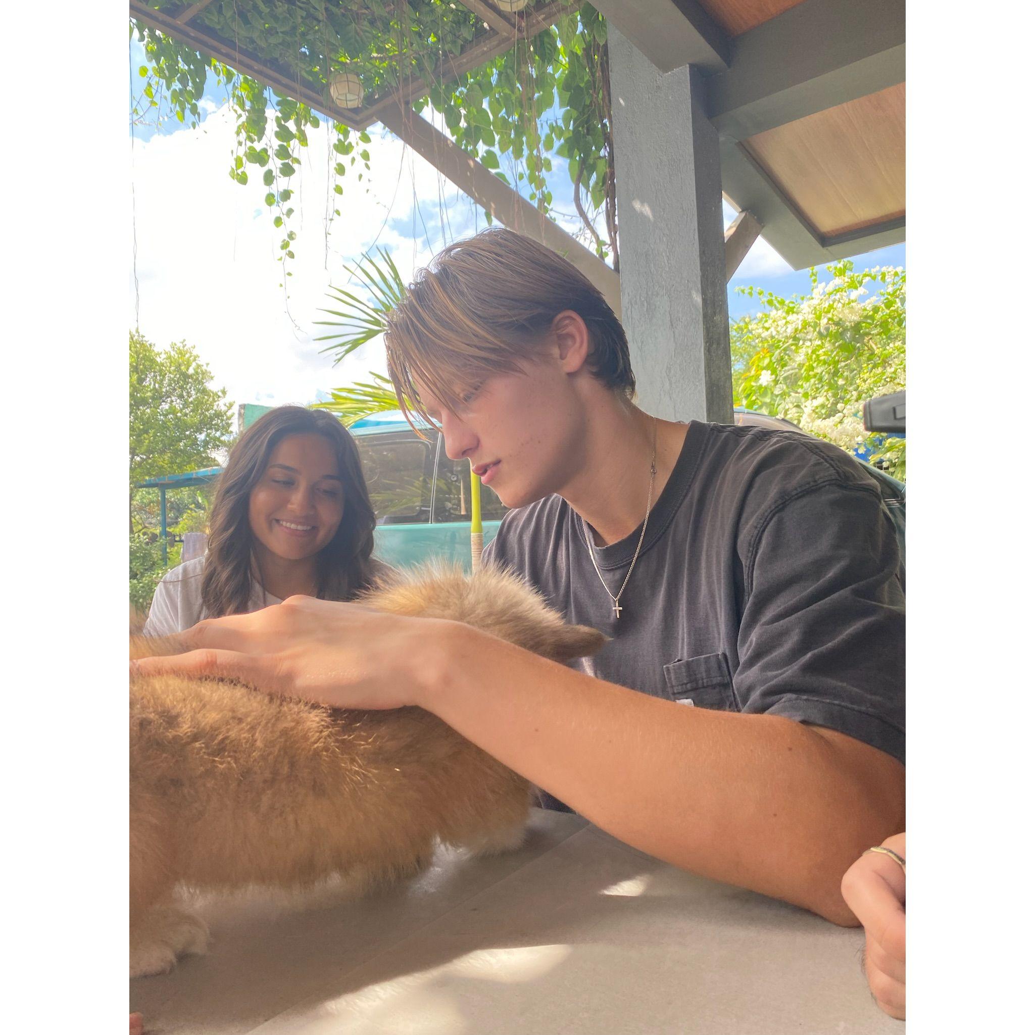 Us being best friends and learning a lot about each other.
De tijd dat we vrienden waren en we elkaar beter leerden kennen.