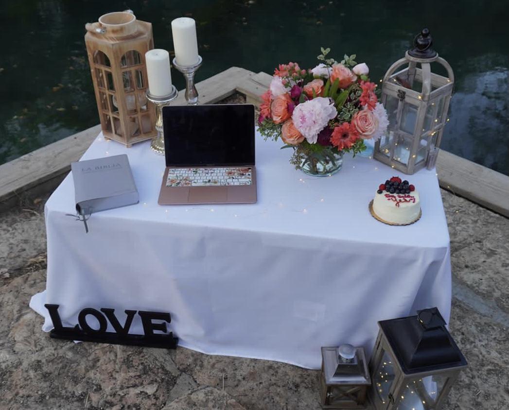 The Wedding Website of Gabriela Gómez and Daniel González
