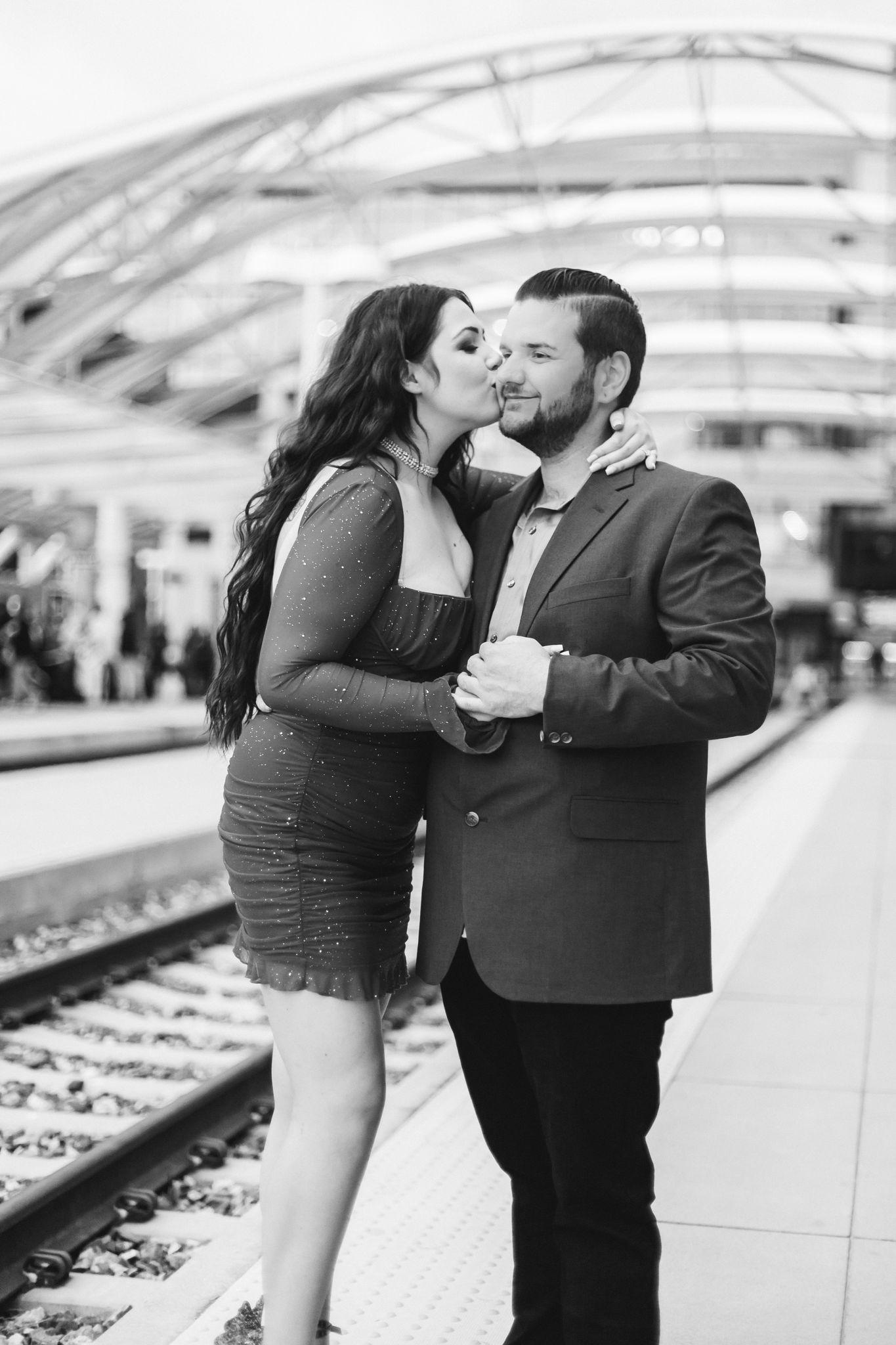 The Wedding Website of Sara Anderson and Johnny Crawford