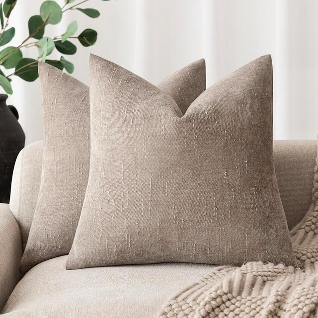 Foindtower Set of 2 Soft Textured Chenille Throw Decorative Pillow Covers Square Accent Solid Cushion Cover Cozy Neutral Farmhouse Pillow Case for Couch Sofa Bedroom Living Room 20x20 Inch,Light Taupe