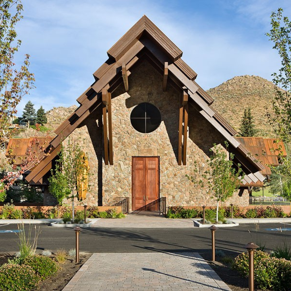 The Wedding Website of Brenna Peloquin and Cole Greenberg