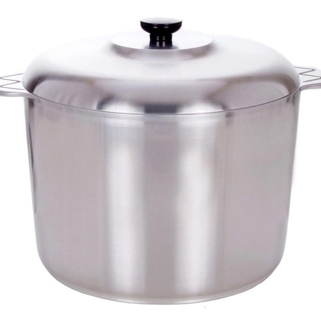 McWare 10 Qt Stock Pot | Stine Home + Yard : The Family You Can Build Around™