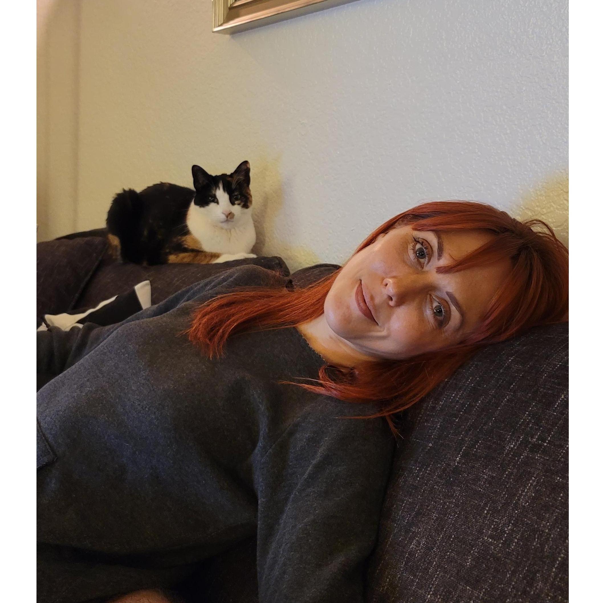 Minx and Erin giving Jayk that look, back before we moved in together