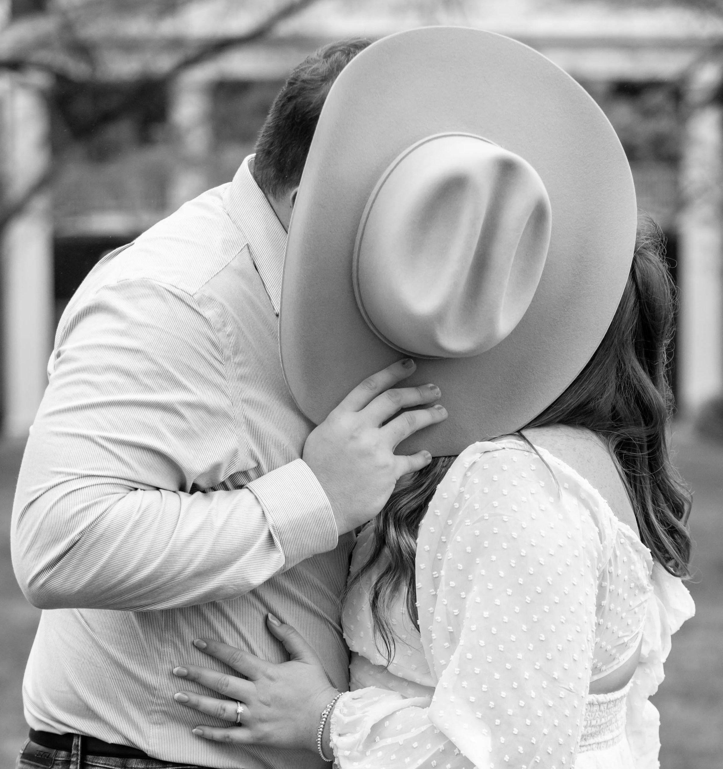 The Wedding Website of Jessica Hackett and Dalton Gibson