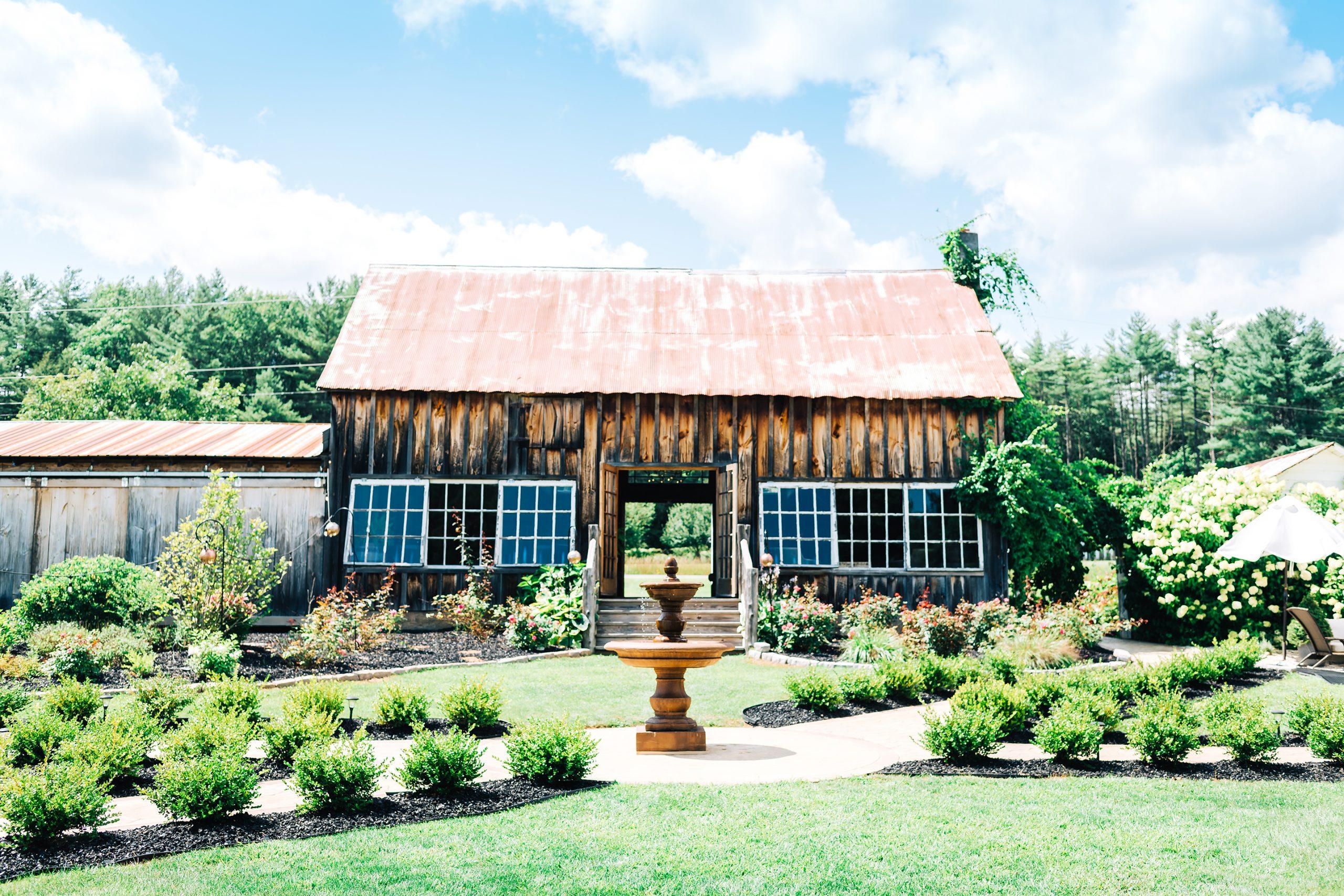 The Wedding Website of Kayla Ferrazzo and Calder Odom