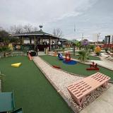 Putt Pub