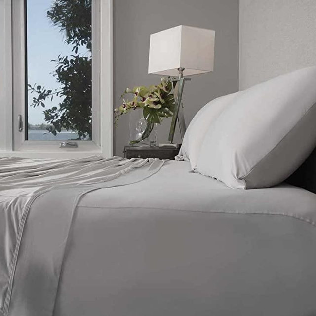 SHEEX Active Comfort Sheet Set, Ultra-Soft Performance Fabric, Breathes Better Than Cotton, Silver Cloud, King/California King