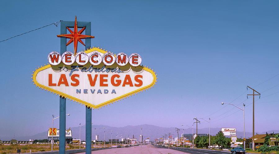 The Wedding Website of Kennedy Harris and Eric Hawkins