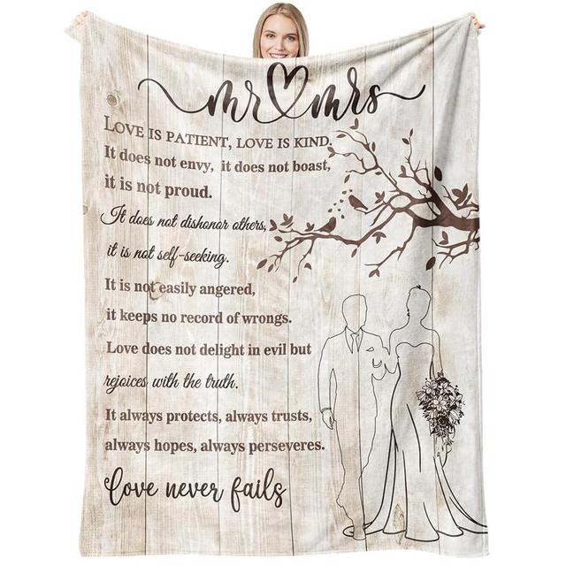 Wedding Gifts for Couples 2024 Soft Blanket, Bridal Shower Gifts for Bride to Be, Anniversary Romantic Gifts for Her, Wedding Gifts for Newlyweds Wedding Throw Blanket 60 * 50