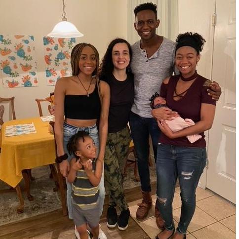 Ana's first time meeting Raisu's family
