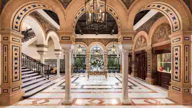The Wedding Website of Rami Aboud and Estefania Londono