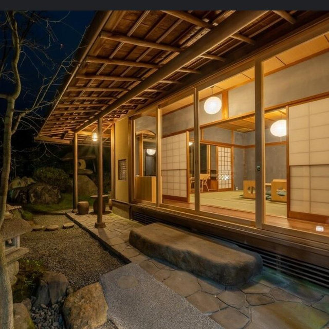 Hotel stay in Kyoto for 3-4 nights