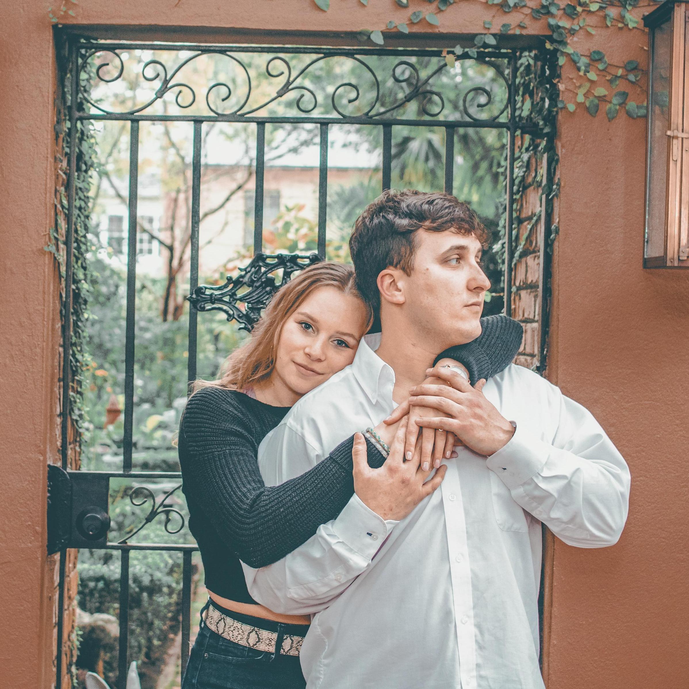 engagement pictures