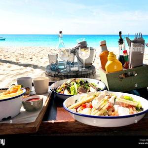 Beachside Lunch