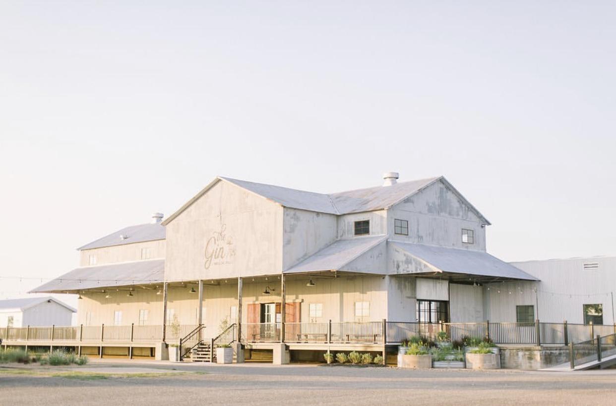 The Wedding Website of Jada Chapman and Colton Campbell