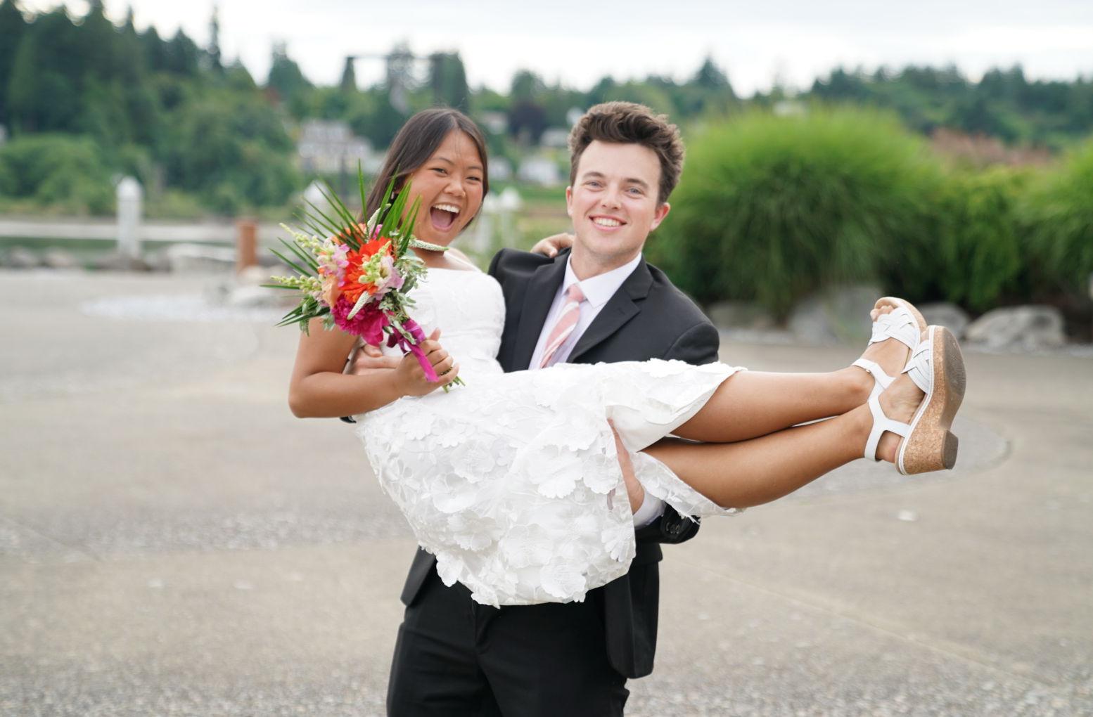 The Wedding Website of Hope Dorris and Owen Thompson