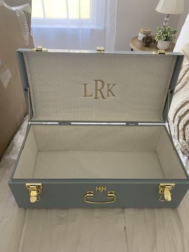 Petite Classic Trunk