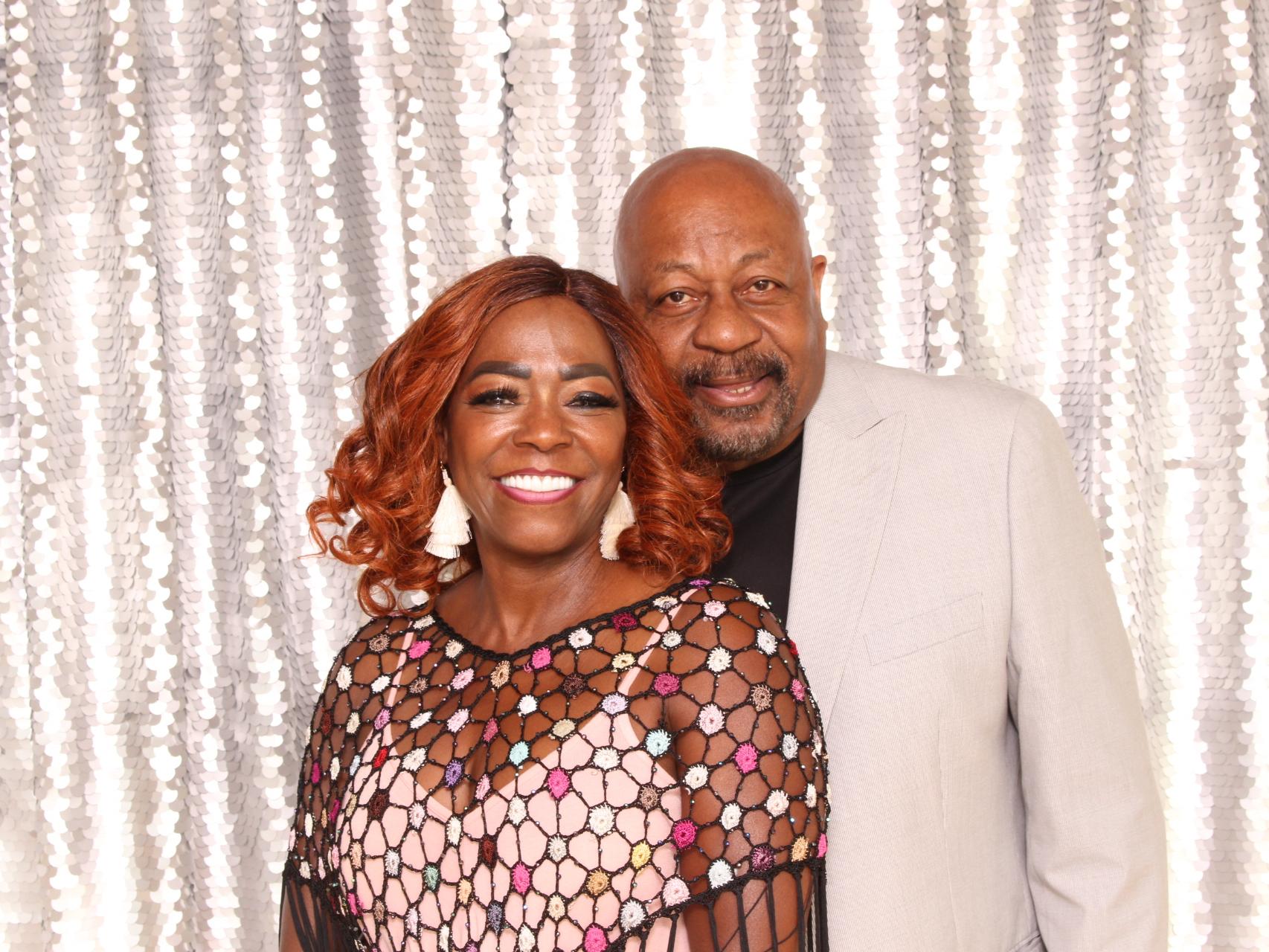 The Wedding Website of DeBora "Dee" Petrov and Cedric DeWayne Jackson