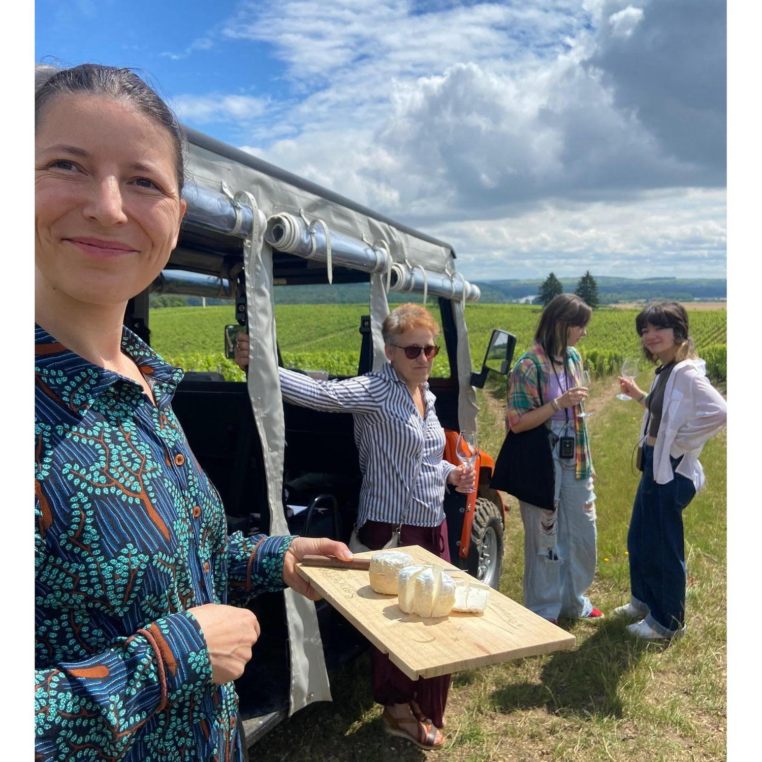 What to expect on the vineyard tour!