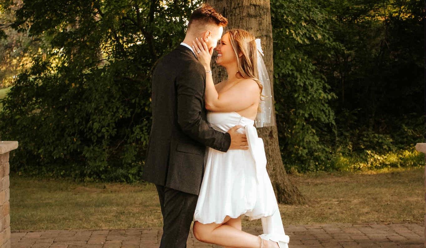 The Wedding Website of Ashlin Tweedy and Tommy Varilone