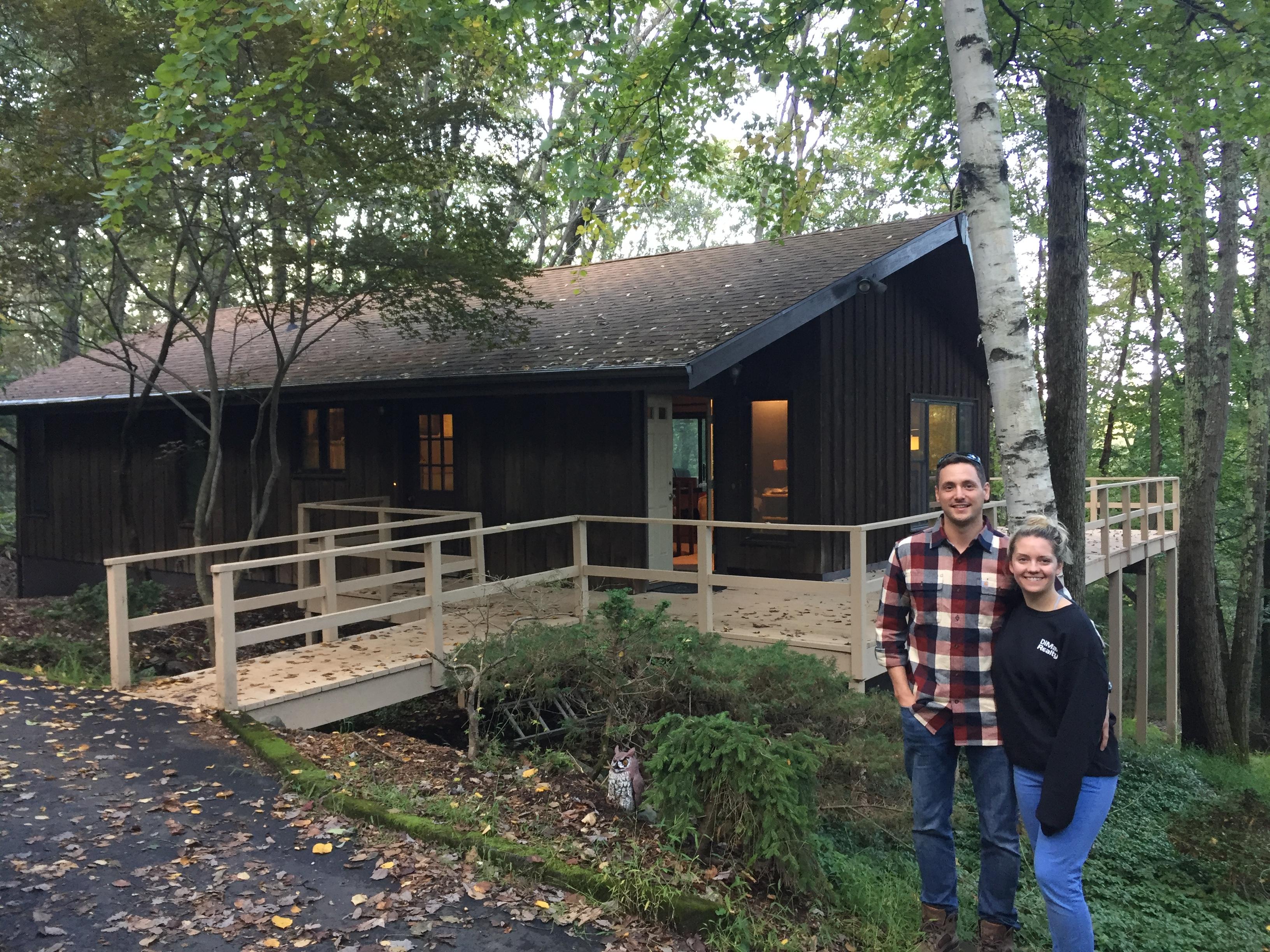 The Wedding Website of Lesley Decker and Christopher Arnold