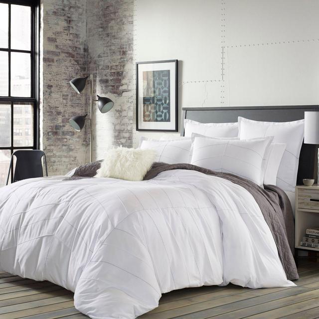 City Scene Courtney 3-Piece King Comforter Set in White