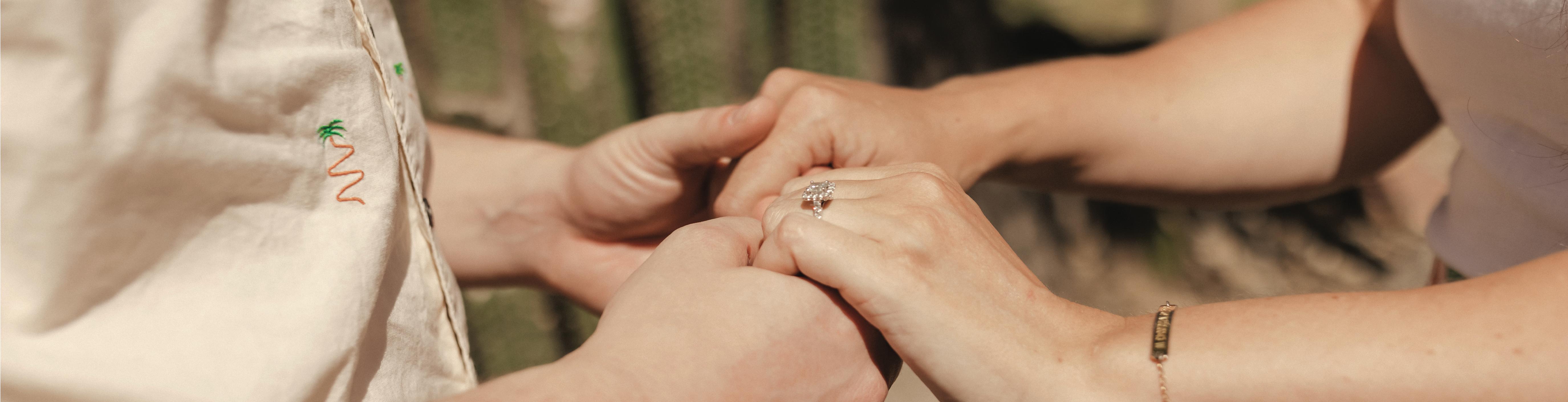 The Wedding Website of Lindsey Cunningham and Brian DeWolf