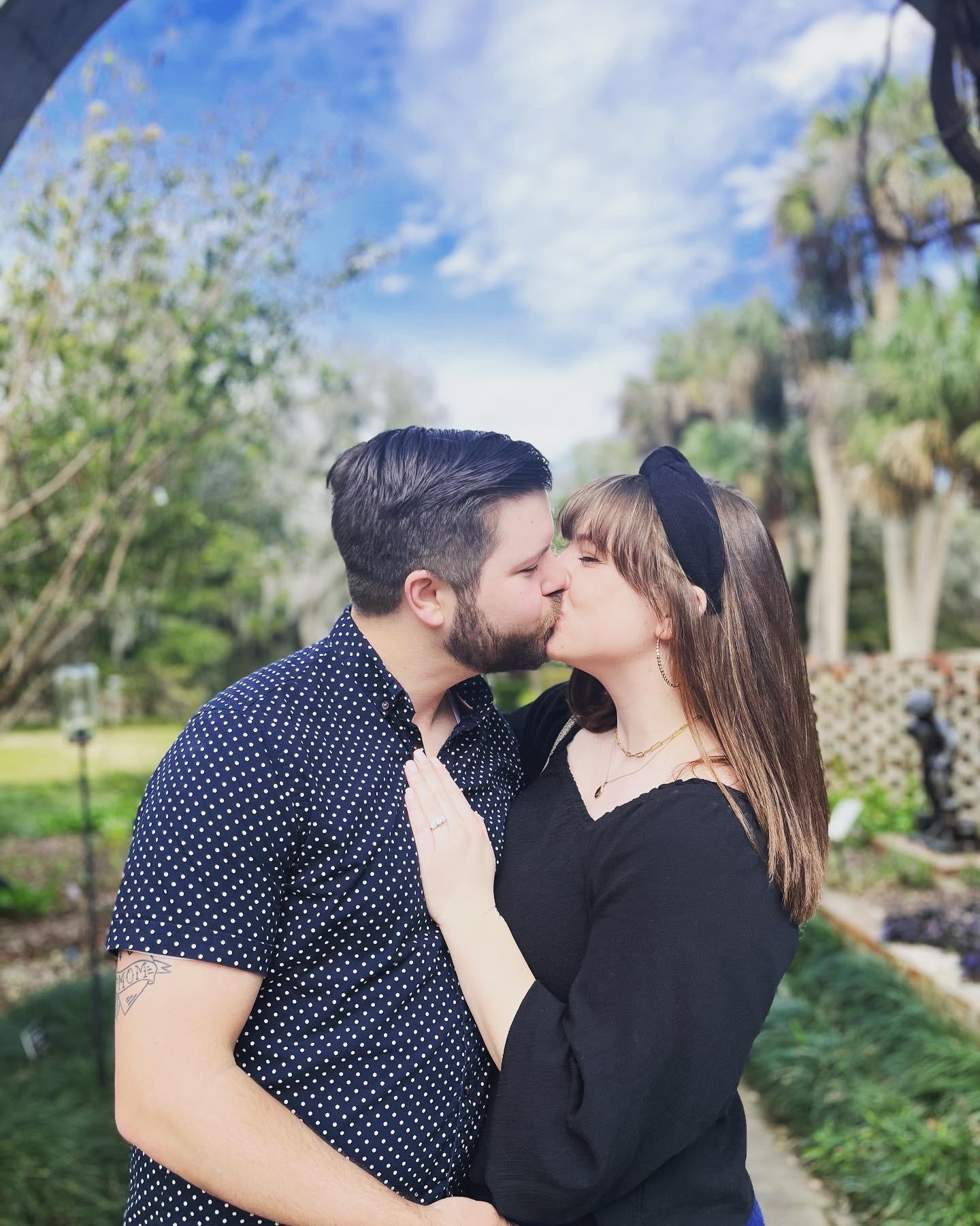 The Wedding Website of Annabeth Larrabee and Josh Kelley